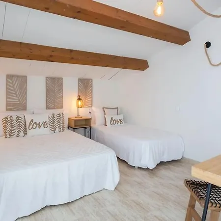 Mediterranean Breeze House Дом отдыха Верхель