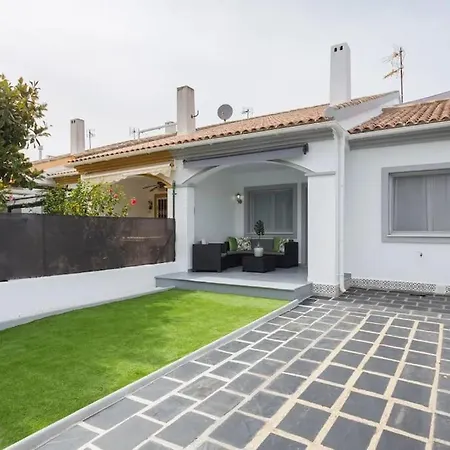 Дом отдыха Mediterranean Breeze House Верхель