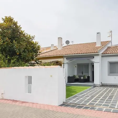 Holiday home Mediterranean Breeze House